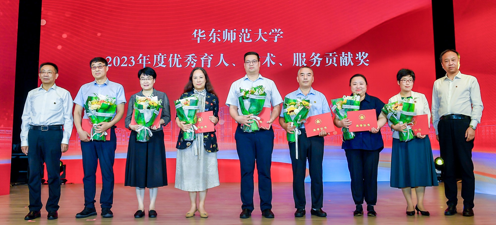 喜报 | 致敬！比基尼
这些老...
